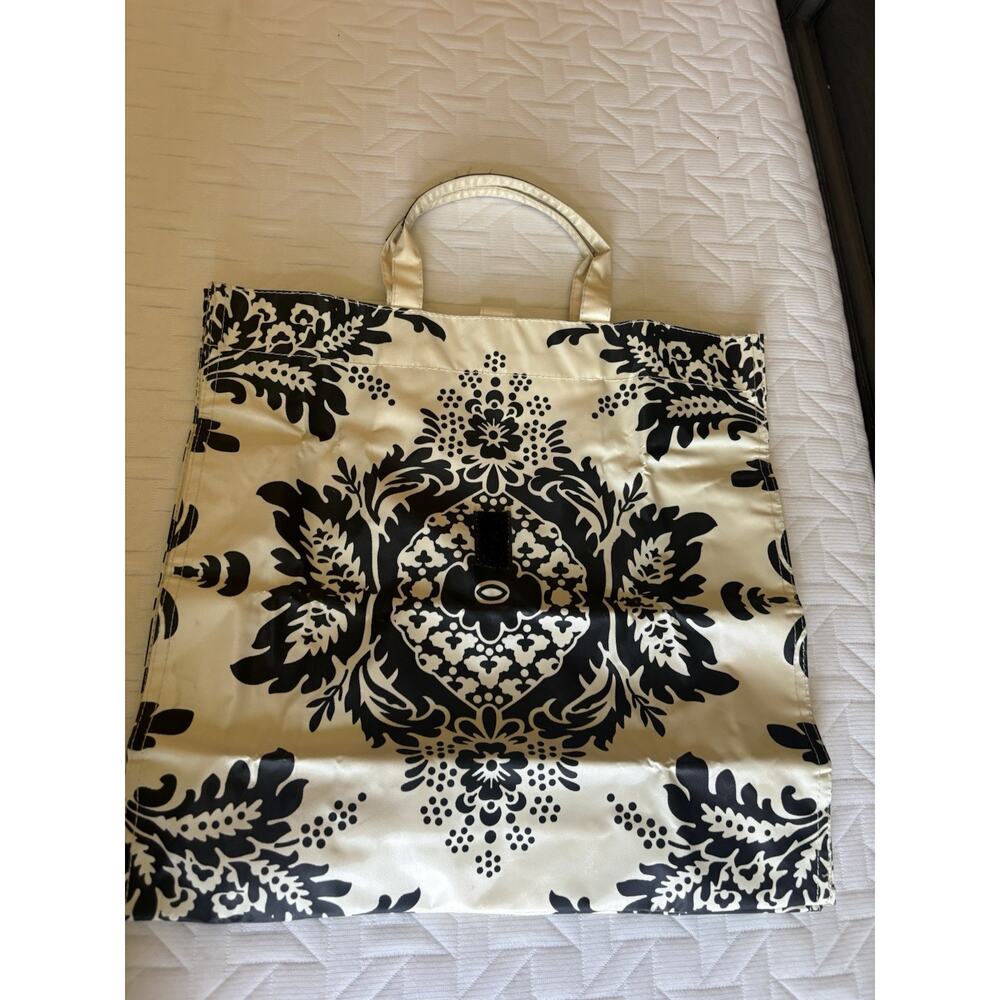 Murval Foldable City Tote Black White Damask Print Packable Travel Bag - Picture 7 of 13